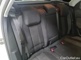  Peugeot  3008 PEUGEOT  / 2016 / 5P / SUV BLUEHDI 130 SeS ACTIVE #15