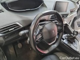  Peugeot  3008 PEUGEOT  / 2016 / 5P / SUV BLUEHDI 130 SeS ACTIVE #124