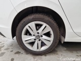  Volkswagen  Golf  VOLKSWAGEN / 2019 / 5P / BERLINA 2.0 TDI SCR 85KW LIFE DSG #92