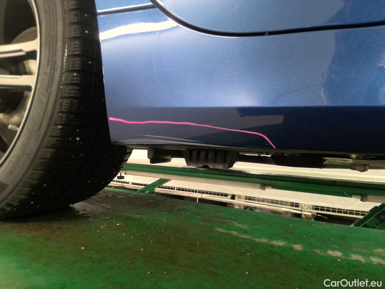  Bmw  Serie 3 330e Tour. xDr. Connect. Aut #2