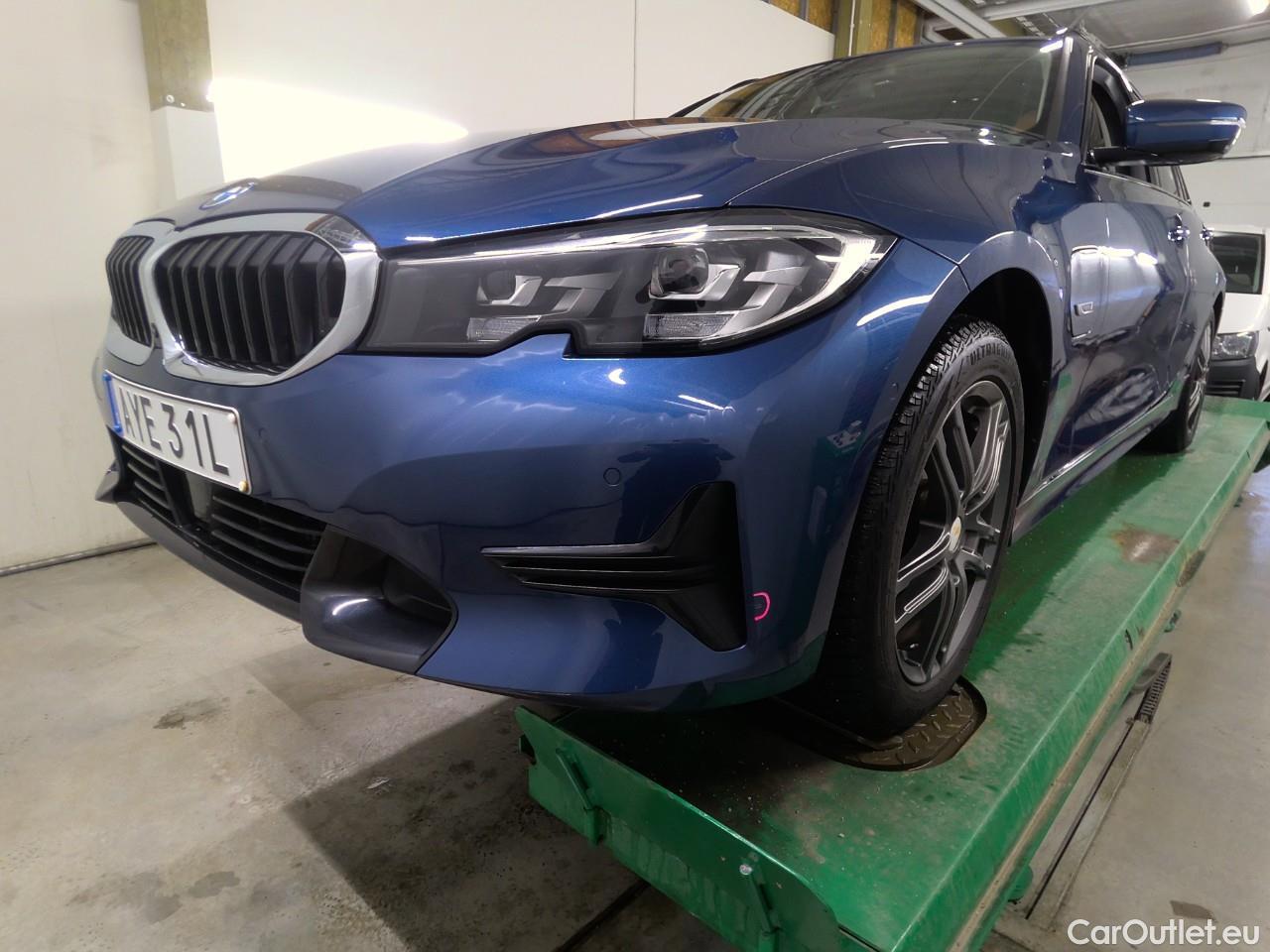  Bmw  Serie 3 330e Tour. xDr. Connect. Aut #4