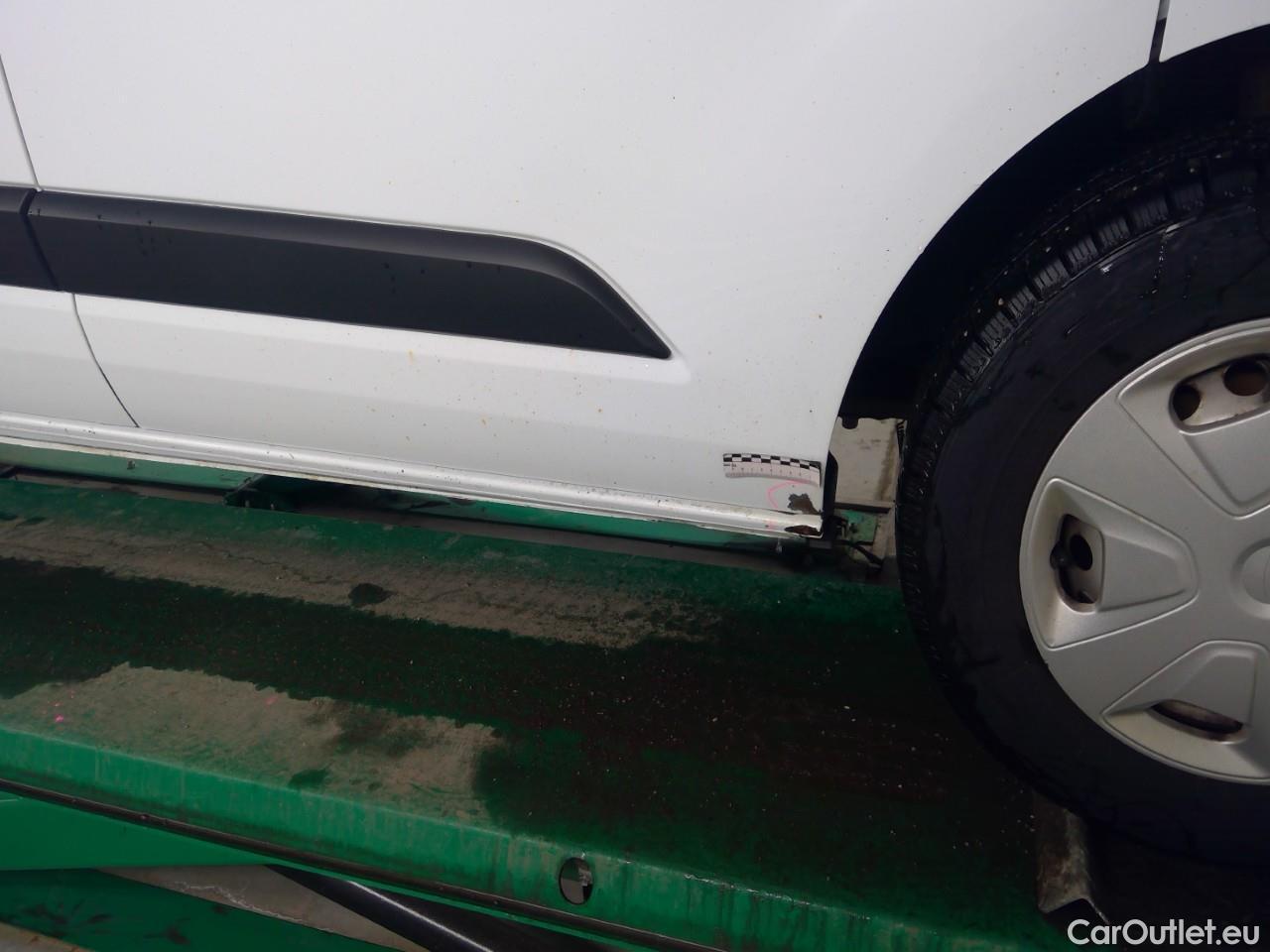  Ford  Transit Tr.Cus.TDCi 130 30 L1H1 M Tr. #24