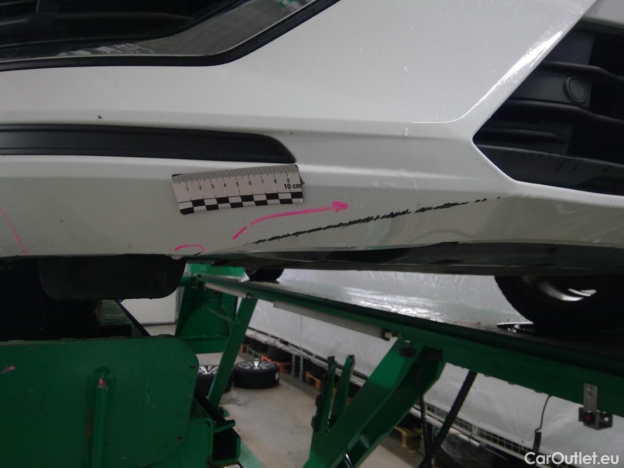  Volvo  V60  T6 350 Ins.Ex.Rec. AWD Aut #24