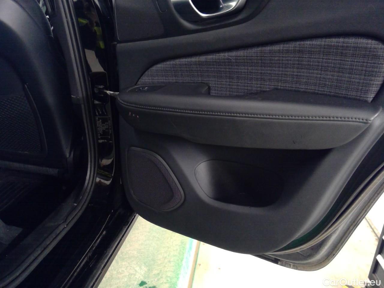  Volvo  V60  T6 350 Ins.Ex.Rec. AWD Aut #47