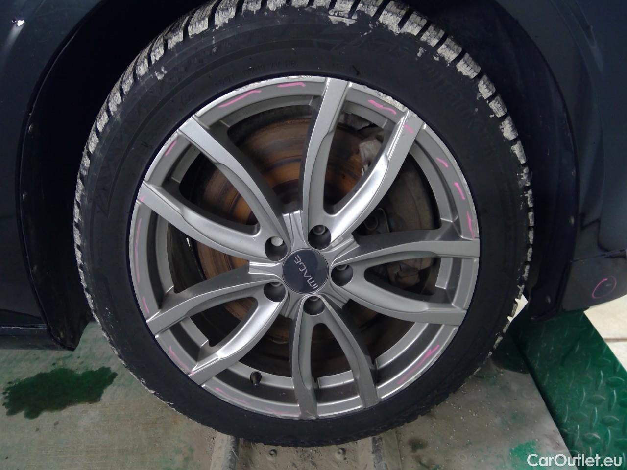  Volvo  V60  T6 AWD Inscript.Rechar.Aut #14