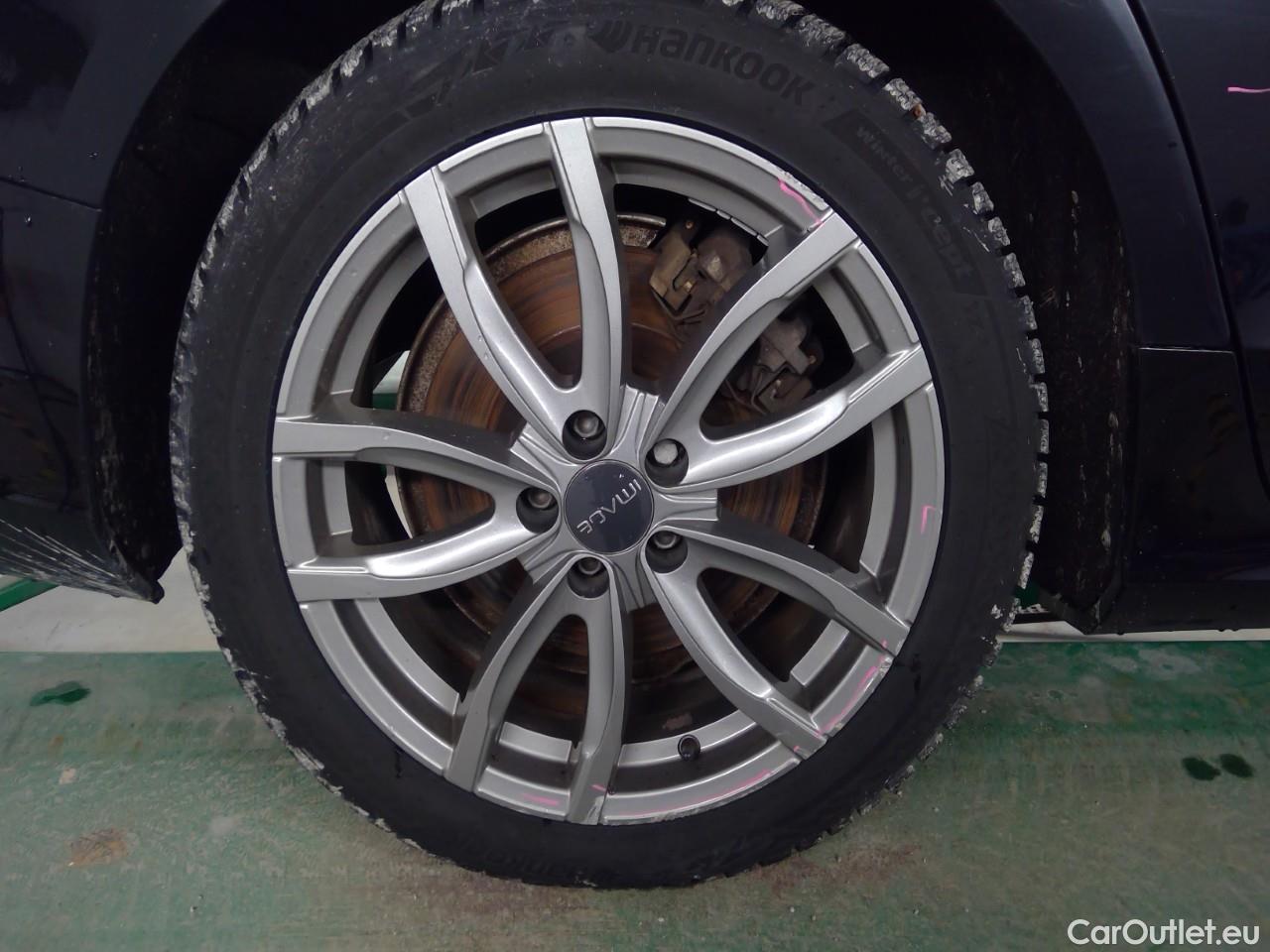  Volvo  V60  T6 AWD Inscript.Rechar.Aut #16