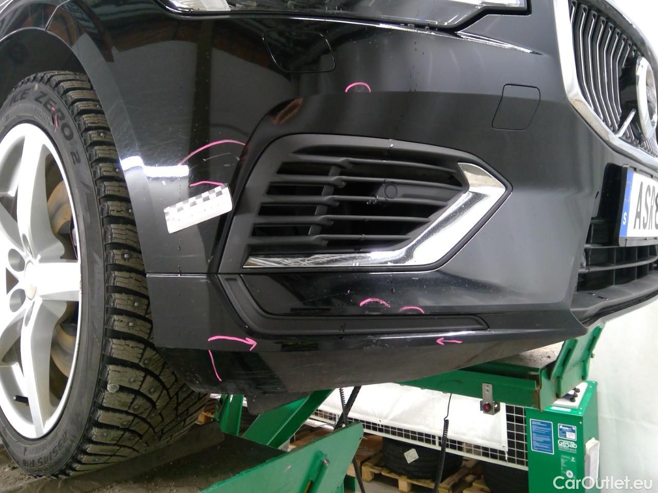  Volvo  V60  T6 350 Ins.Ex.Rec. AWD Aut #13