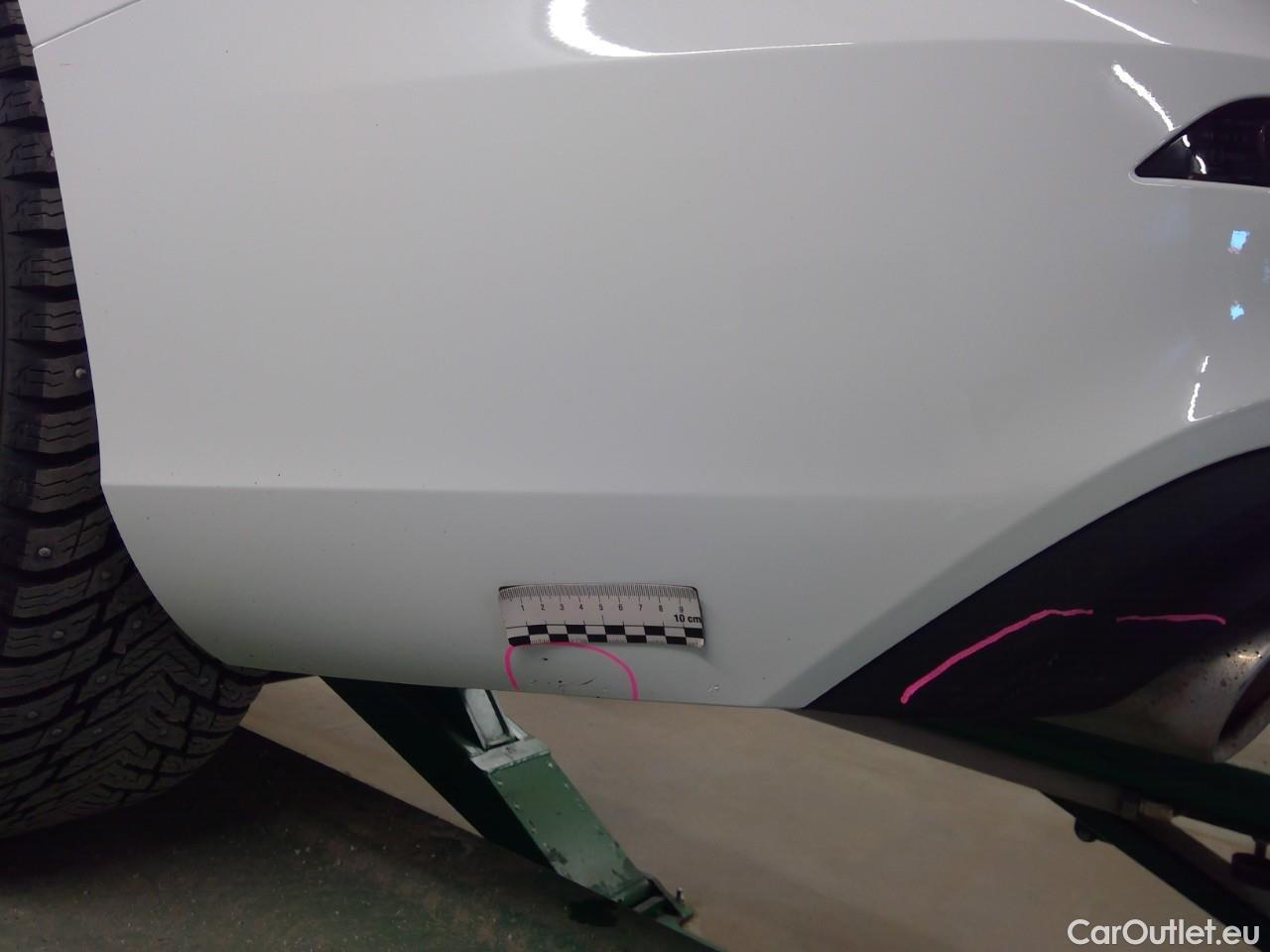  Volvo  V60  T8 Momentum Edition Aut. #12