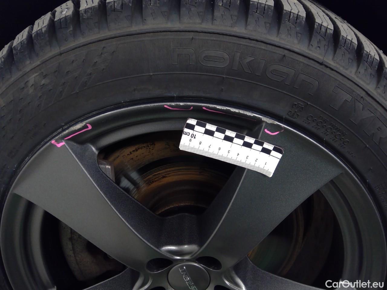  Volvo  V60  T8 Momentum Edition Aut. #6