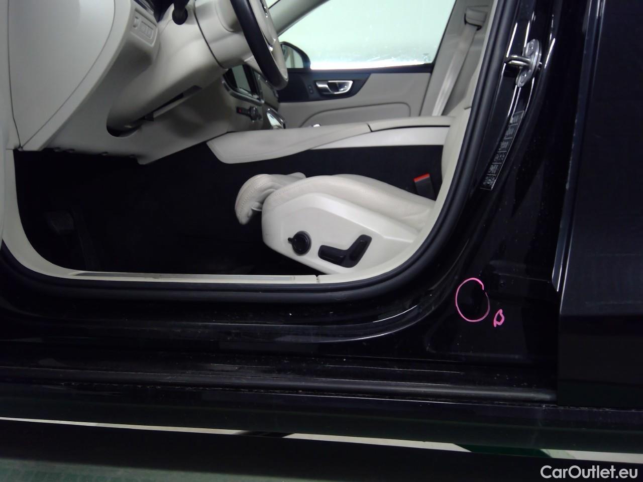  Volvo  V60  T6 AWD Inscript.Rechar.Aut #34