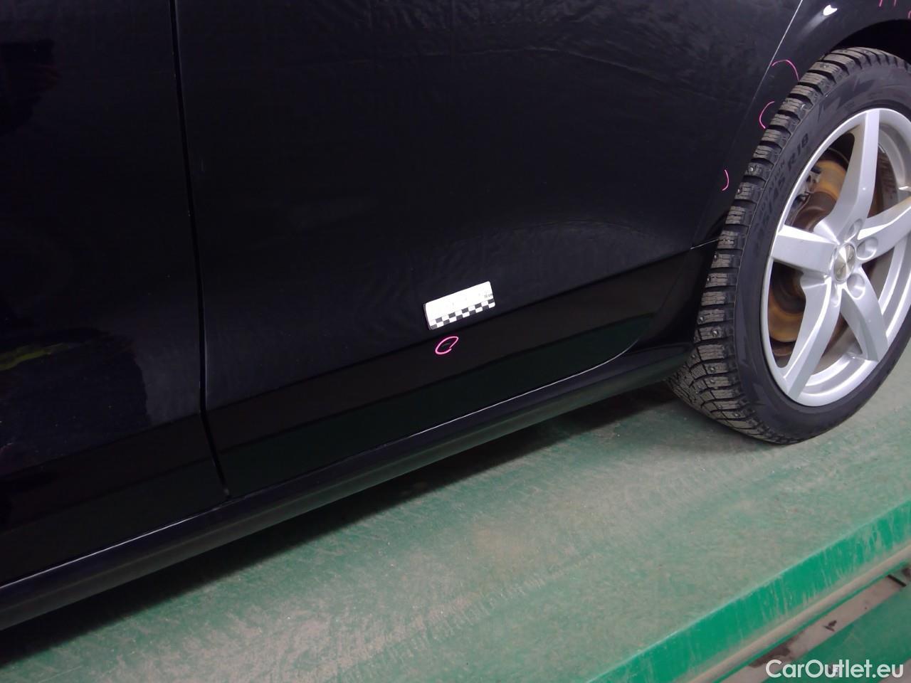  Volvo  V60  T6 350 Ins.Ex.Rec. AWD Aut #31