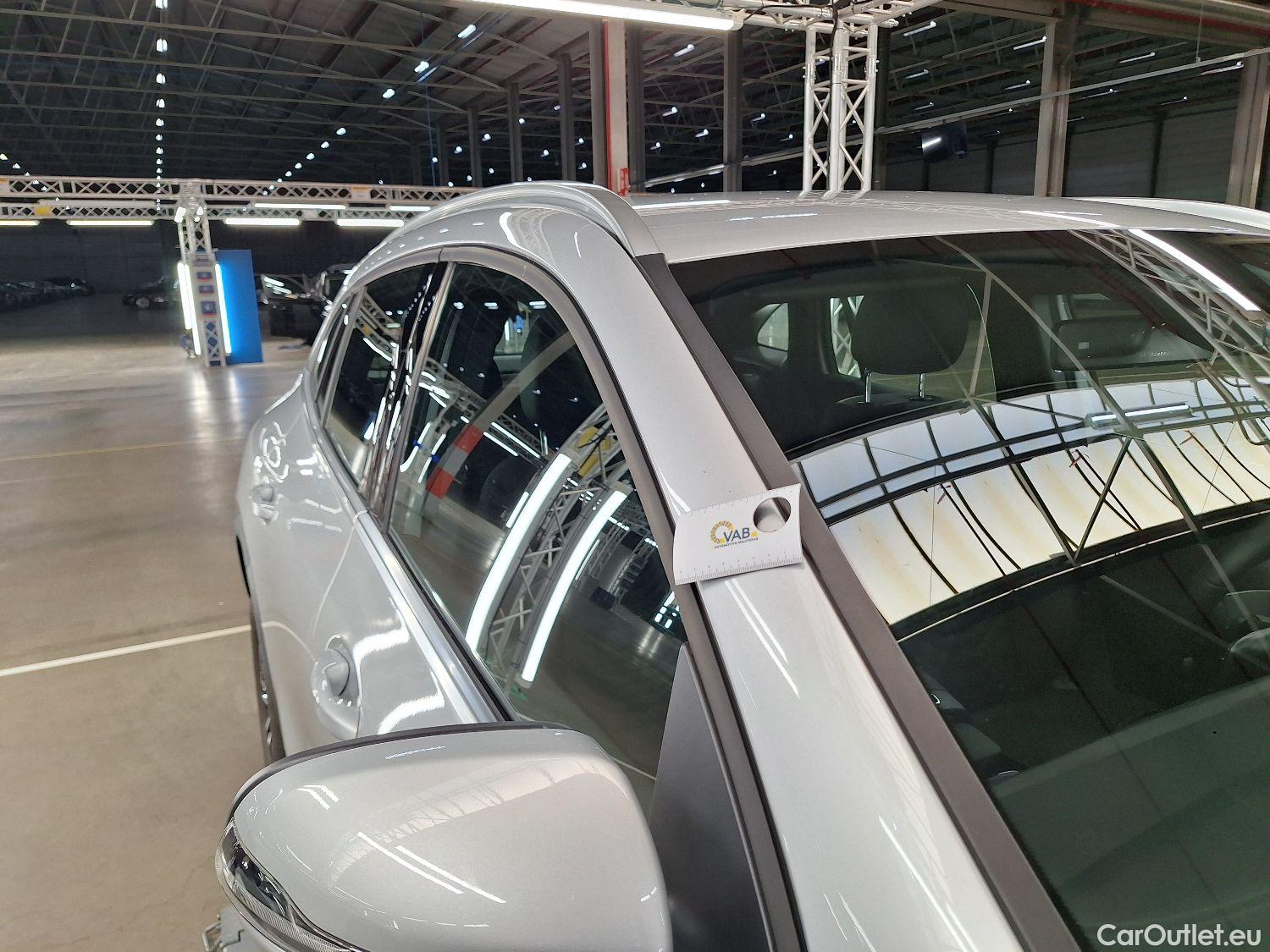  Mercedes  GLA Mercedes,  '20, Mercedes-Benz   200 d Business Solution 5d #37