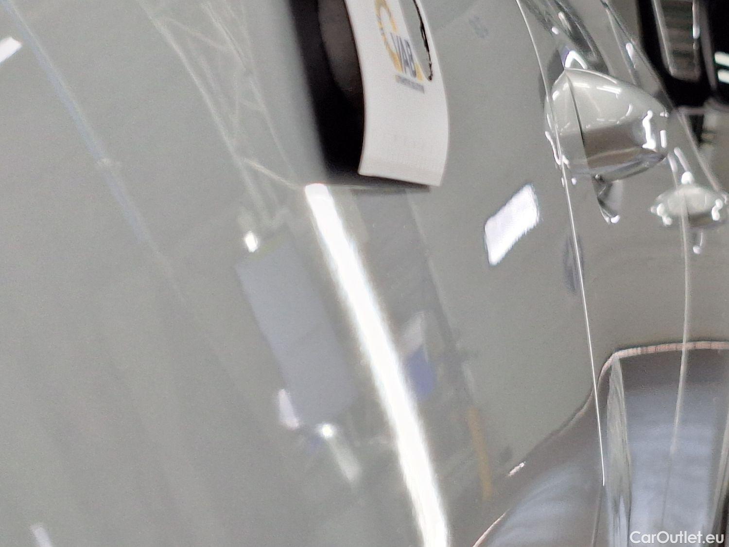  Mercedes  GLA Mercedes,  '20, Mercedes-Benz   200 d Business Solution 5d #36