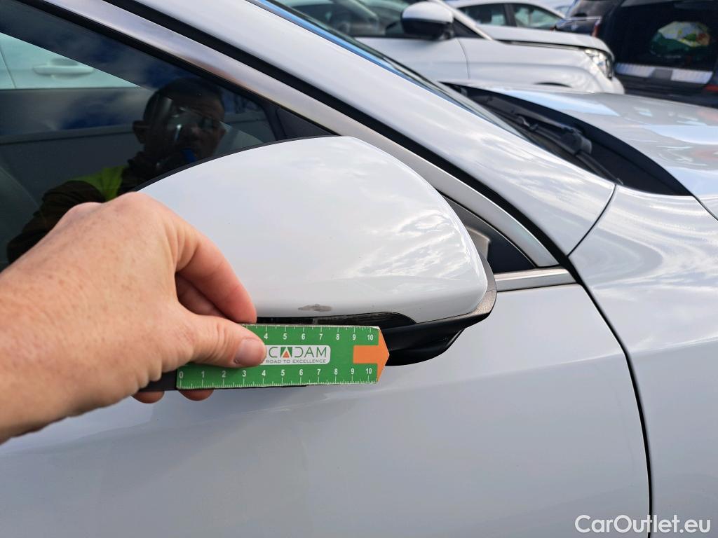  KIA  XCeed KIA  / 2019 / 5P / todoterreno 1.6 GDi PHEV 104kW (141CV) eTech #28