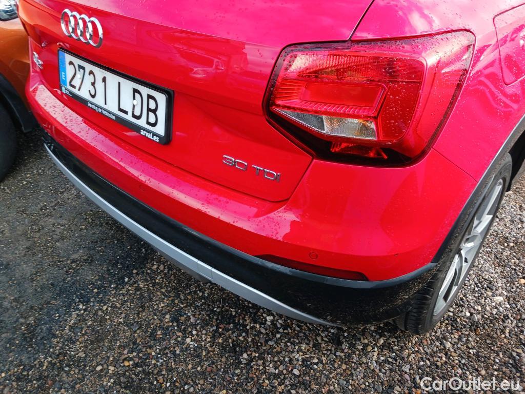  Audi  Q2 AUDI  / 2016 / 5P / todoterreno Design 30 TDI 85kW (116CV) #7