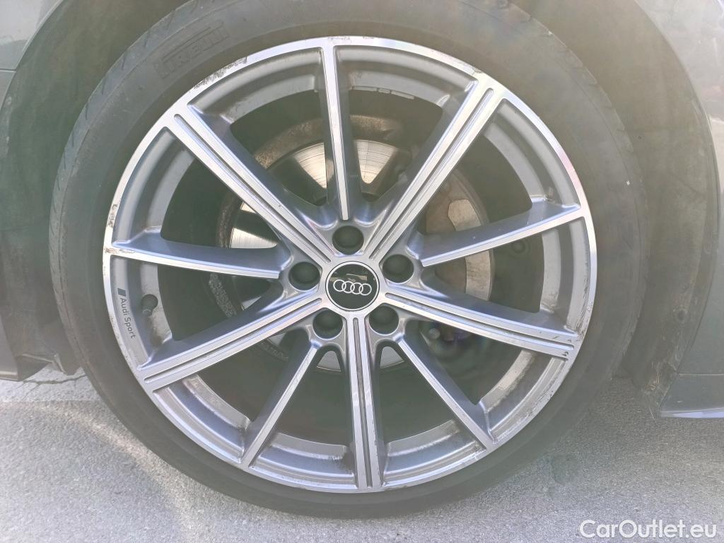  Audi  A5 Sportback AUDI A5 / 2019 / 5P / berlina con portón S Line 40 TFSI 150kW S tronic Sportback #3