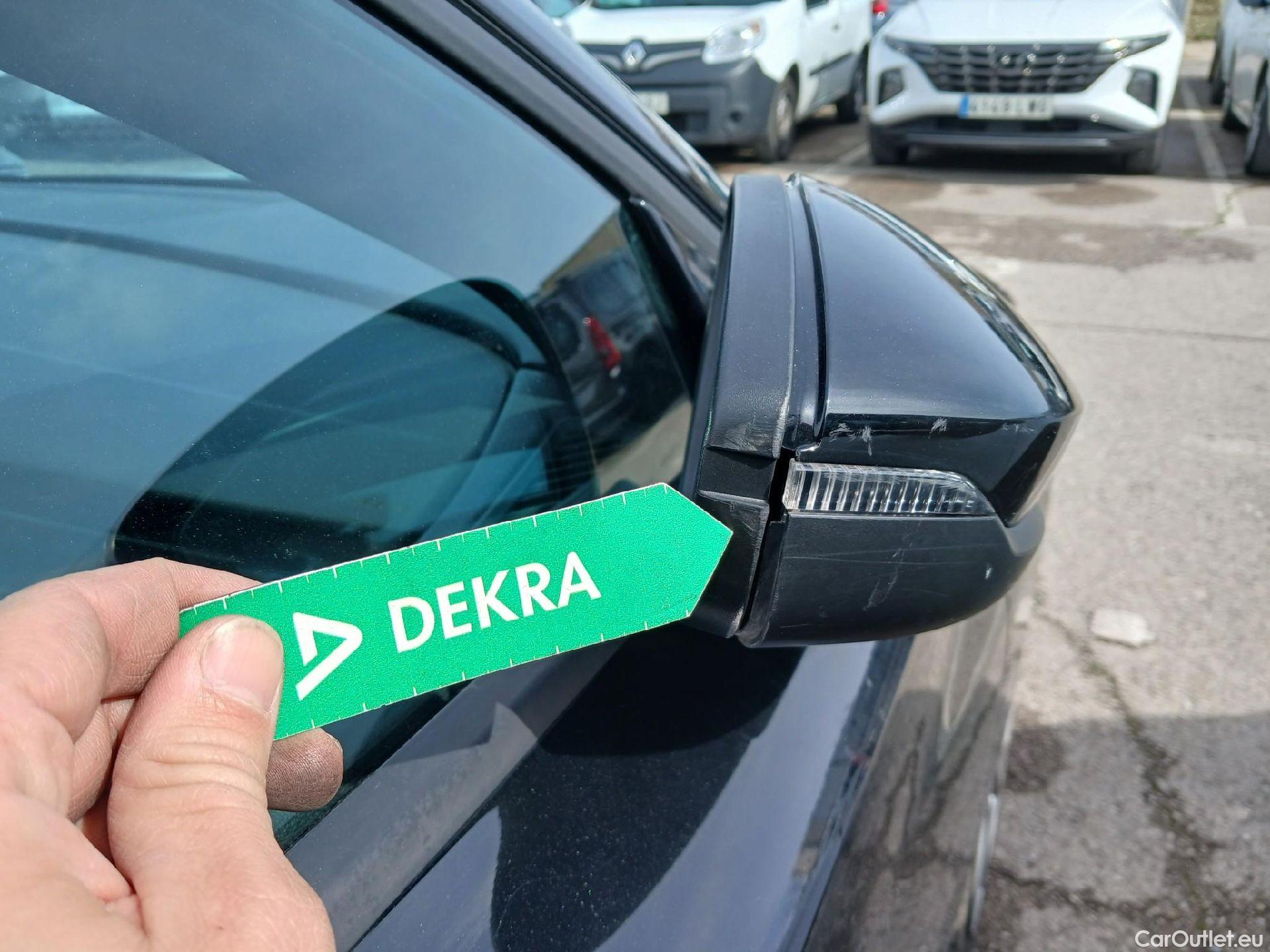  Audi  A3 AUDI  / 2020 / 5P / berlina con portón Sportback S line 30 TDI 85kW S tronic #29