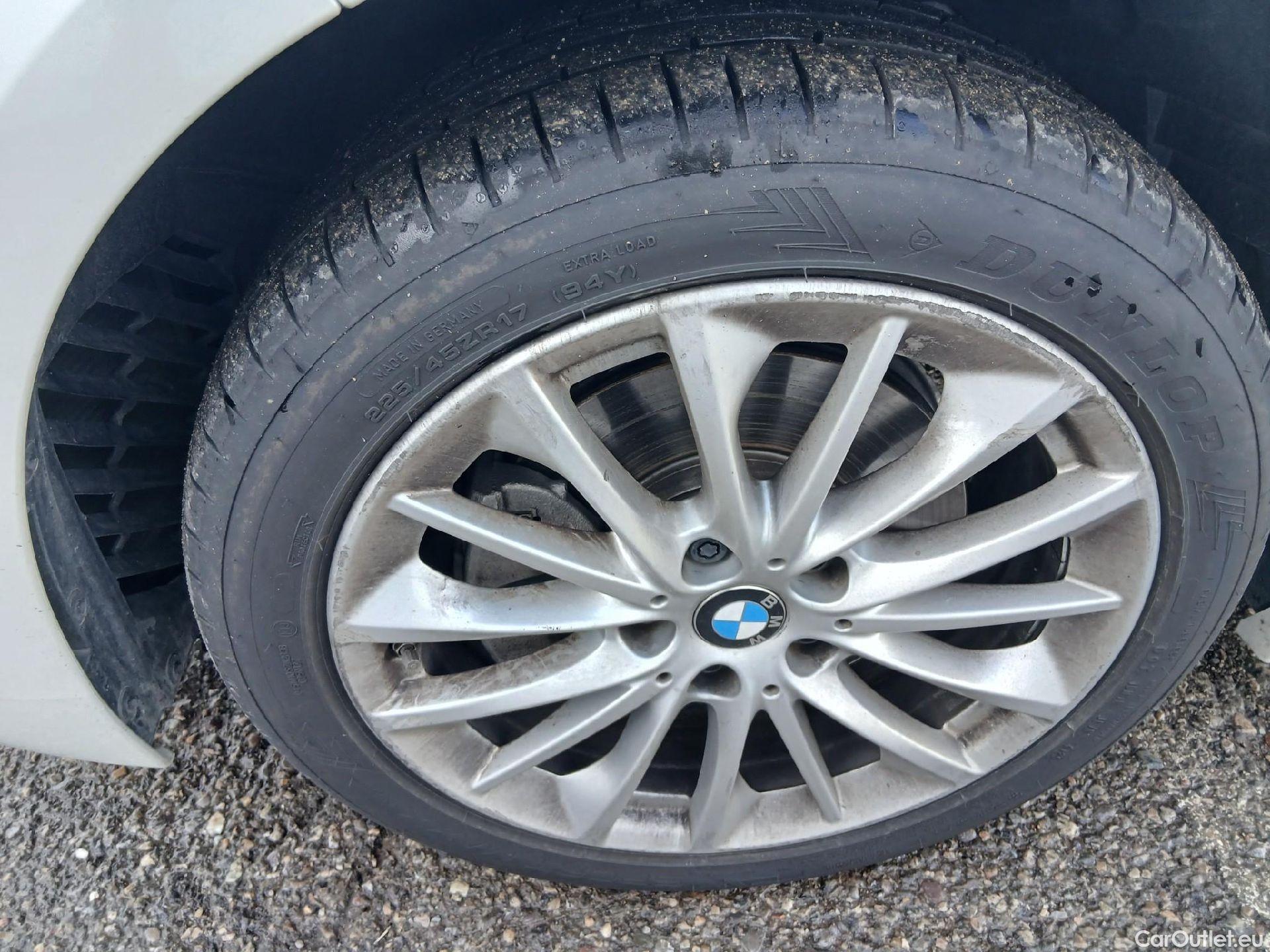  Bmw  Serie 1 BMW  / 2019 / 5P / berlina con portón 118i #8