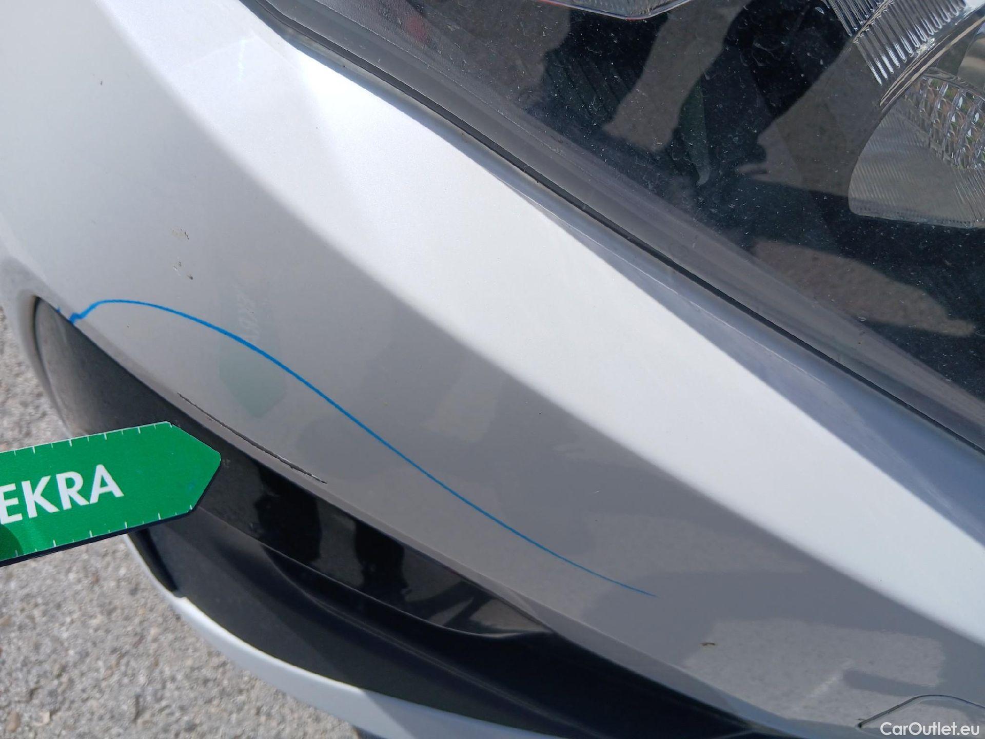  Bmw  Serie 2 BMW  Gran Tourer/2018/5P/monovolumen compacto 218d xDrive #14