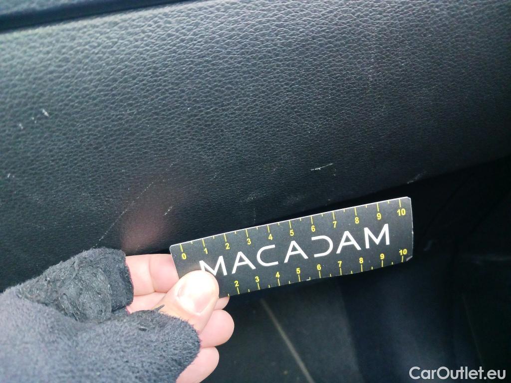  Audi  Q2 AUDI  / 2016 / 5P / todoterreno Design 30 TFSI 85kW (116CV) #23