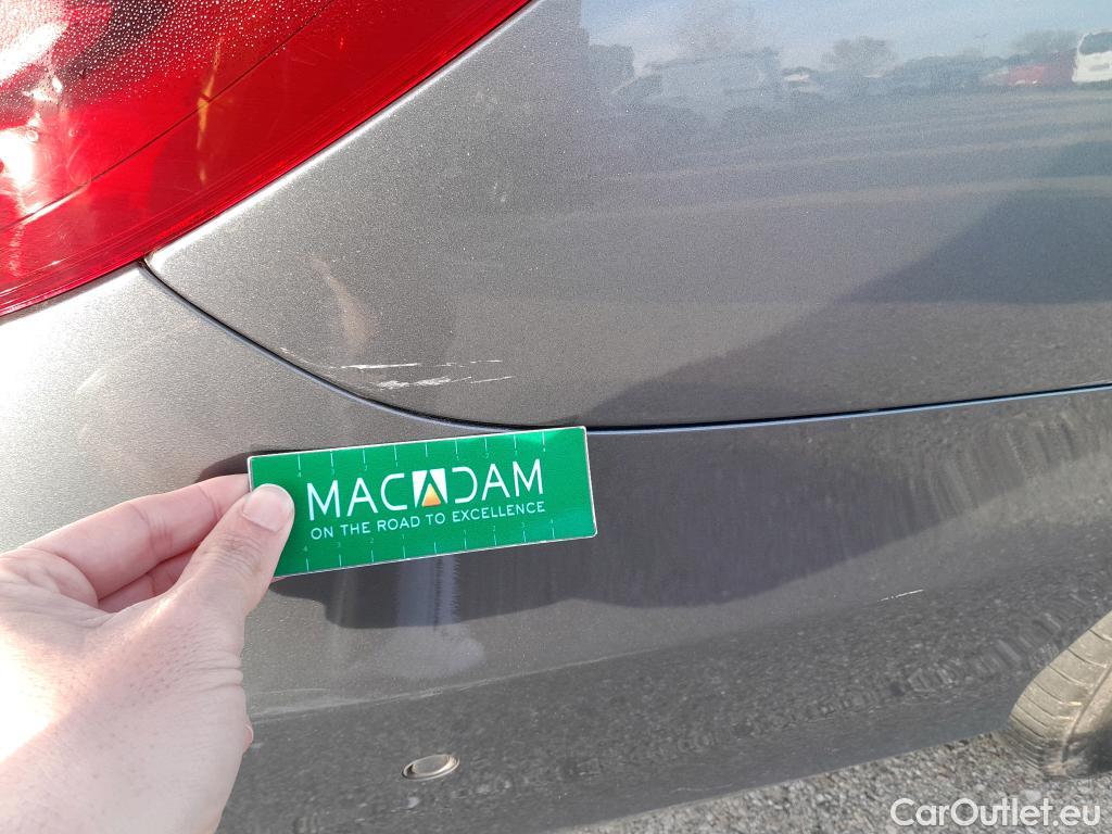  Mercedes  E-Klasse MERCEDES-BENZ Clase E / 2016 / 4P / sedán E 220 d #8