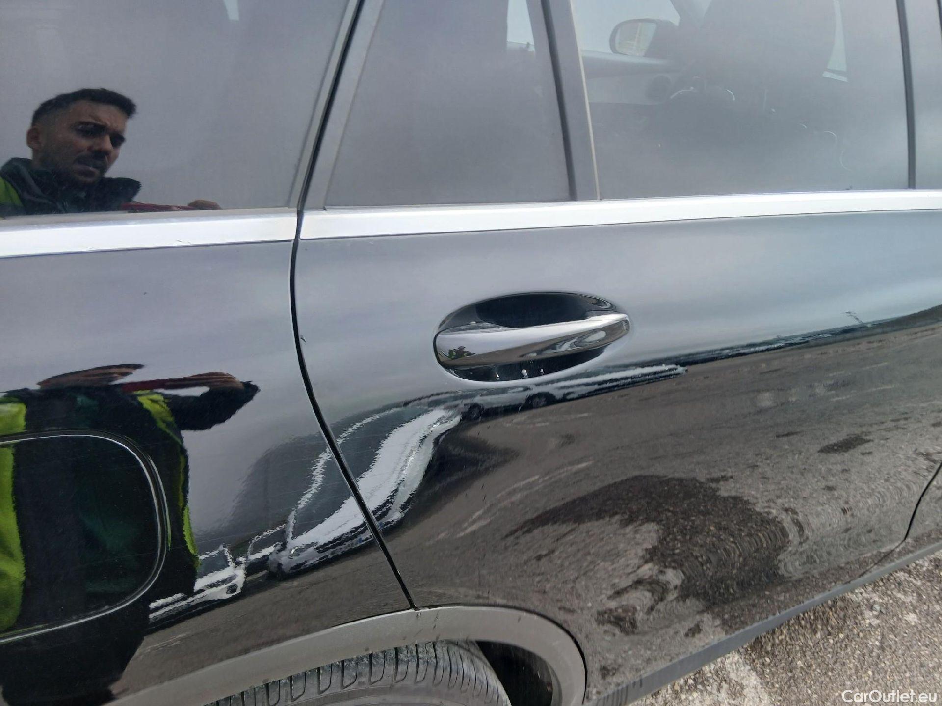  Mercedes  G-Klasee MERCEDES-BENZ Clase GLC / 2019 / 5P / todoterreno GLC 200 d 4MATIC #24