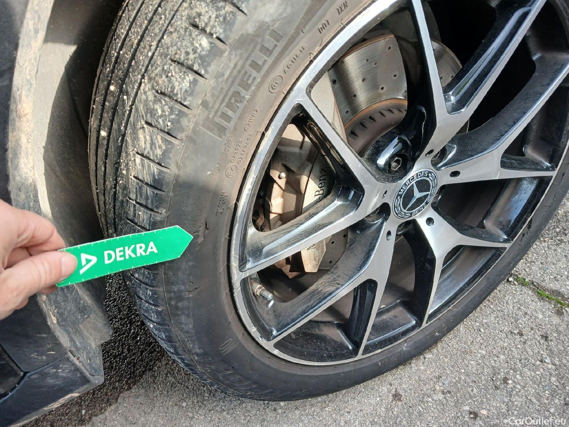  Mercedes  G-Klasee MERCEDES-BENZ Clase GLC / 2019 / 5P / todoterreno GLC 300 de 4MATIC #28