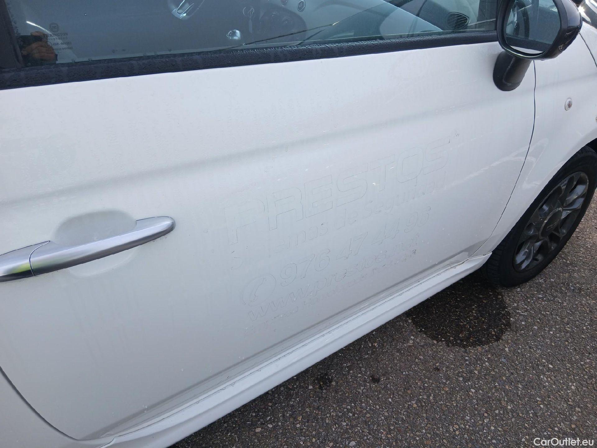  Fiat  500 FIAT  / 2015 / 3P / berlina con portón Connect 1.0 Hybrid 51KW (70 CV) #20