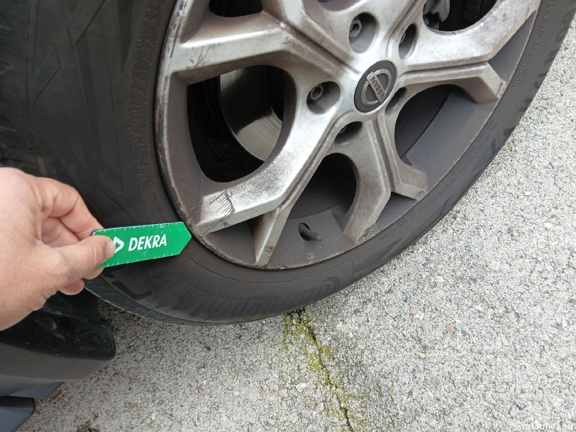  Nissan  Juke NISSAN  / 2019 / 5P / crossover DIG-T 84 kW (114 CV) DCT 7 V N-Connecta (AC2) #5