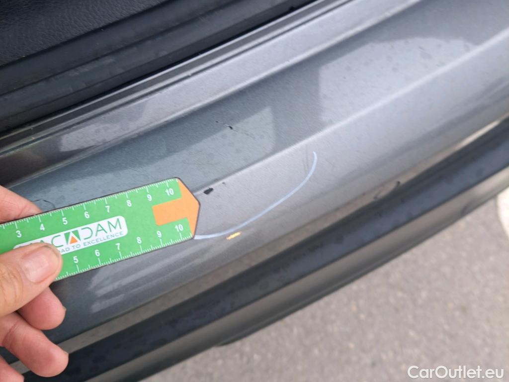  Nissan  Qashqai NISSAN  / 2017 / 5P / todoterreno dCi 85 kW (115 CV) E6D ACENTA (AC) #36