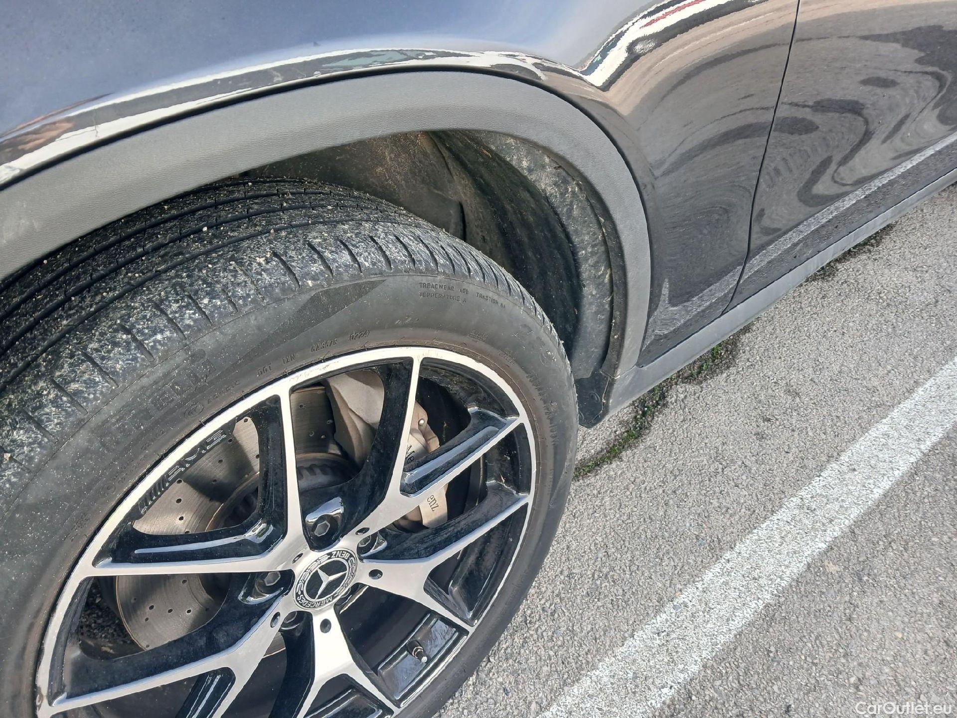  Mercedes  G-Klasee MERCEDES-BENZ Clase GLC / 2019 / 5P / todoterreno GLC 300 de 4MATIC #5