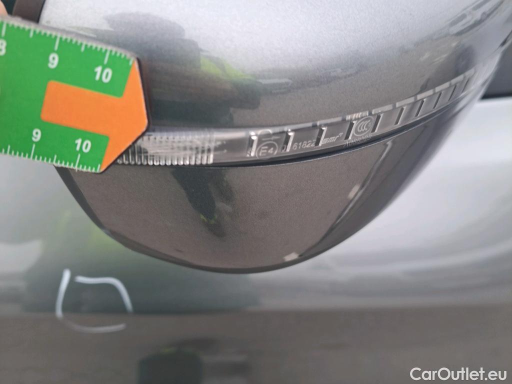  Nissan  Qashqai NISSAN  / 2017 / 5P / todoterreno dCi 85 kW (115 CV) E6D ACENTA (AC) #61