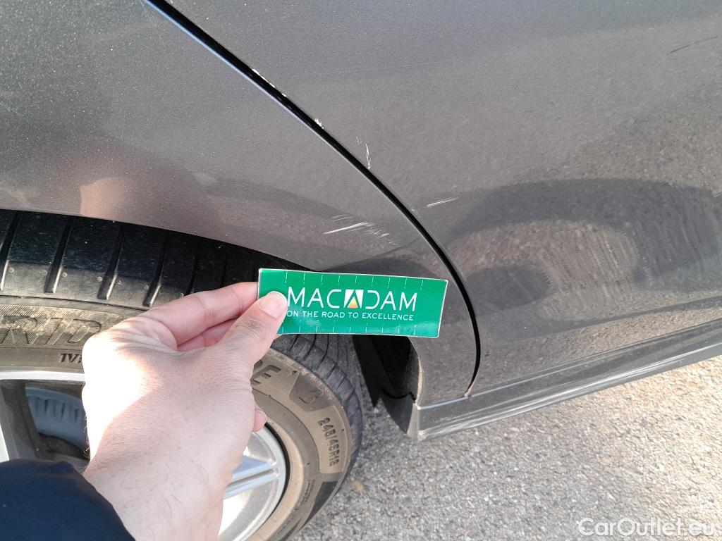  Mercedes  E-Klasse MERCEDES-BENZ Clase E / 2016 / 4P / sedán E 220 d #9