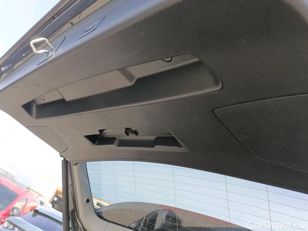  Bmw  X1 BMW  / 2019 / 5P / todoterreno sDrive18dA Corporate #17