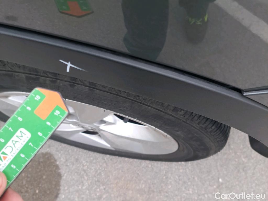  Nissan  Qashqai NISSAN  / 2017 / 5P / todoterreno dCi 85 kW (115 CV) E6D ACENTA (AC) #52