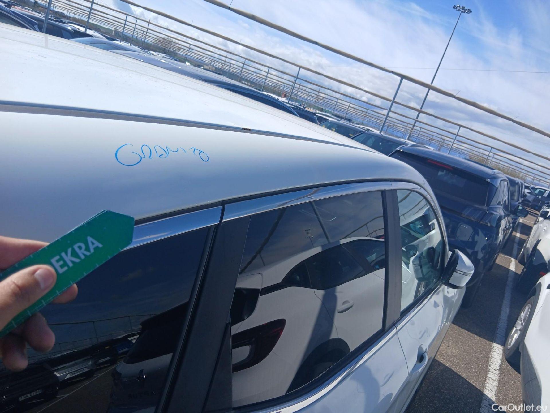  Nissan  Qashqai NISSAN  / 2017 / 5P / todoterreno dCi 85 kW (115 CV) ACENTA #46