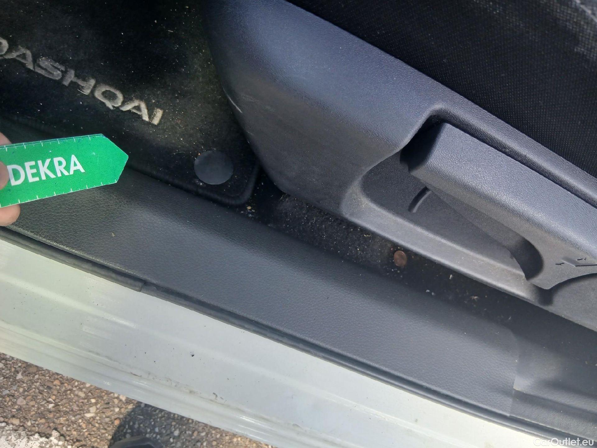  Nissan  Qashqai NISSAN  / 2017 / 5P / todoterreno dCi 85 kW (115 CV) ACENTA #6