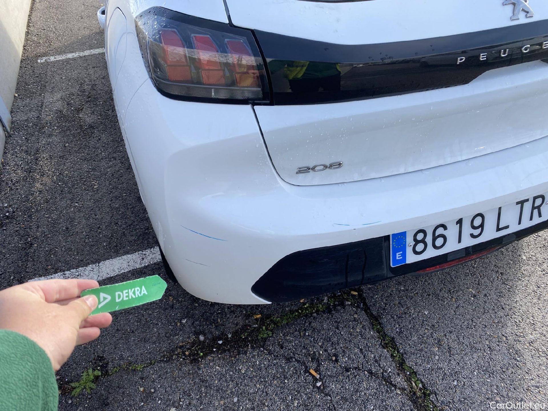  Peugeot  208 PEUGEOT  / 2019 / 5P / berlina con portón BlueHDi 73kW (100CV) Active #11