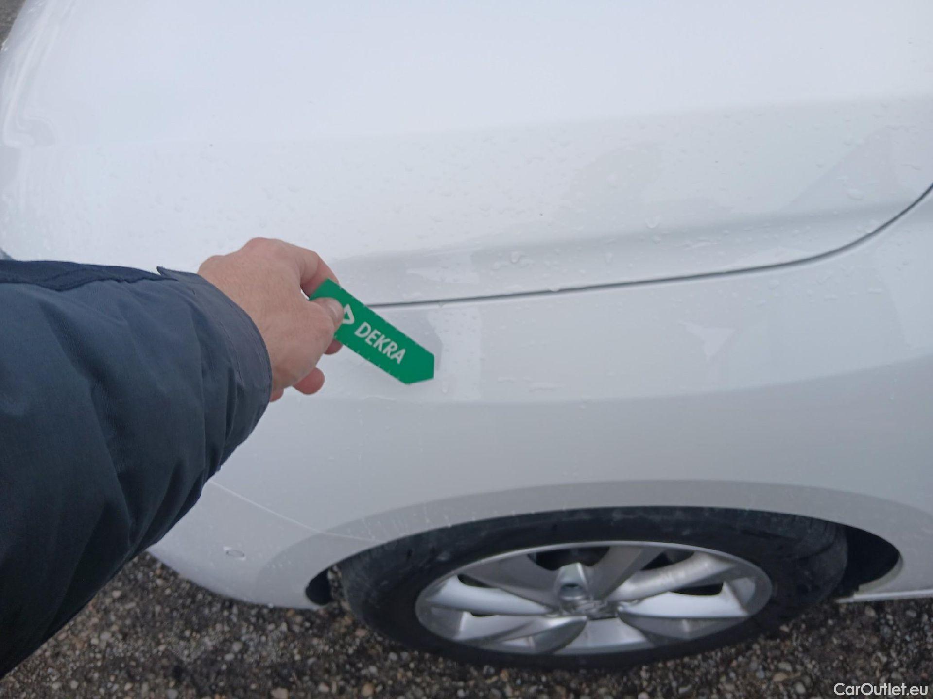  Opel  Corsa OPEL  1.2T XHL 74kW (100CV) Elegance #3