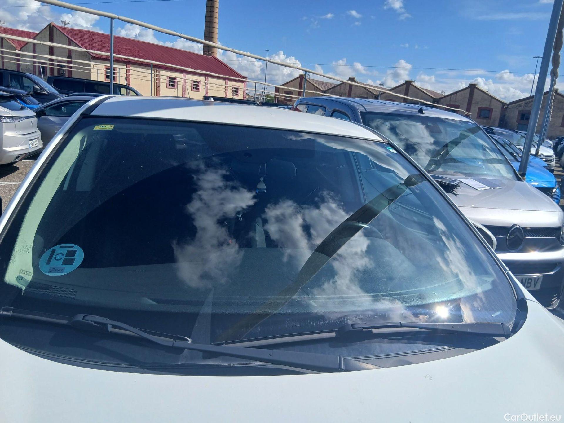  Nissan  Qashqai NISSAN  / 2017 / 5P / todoterreno dCi 85 kW (115 CV) ACENTA #15