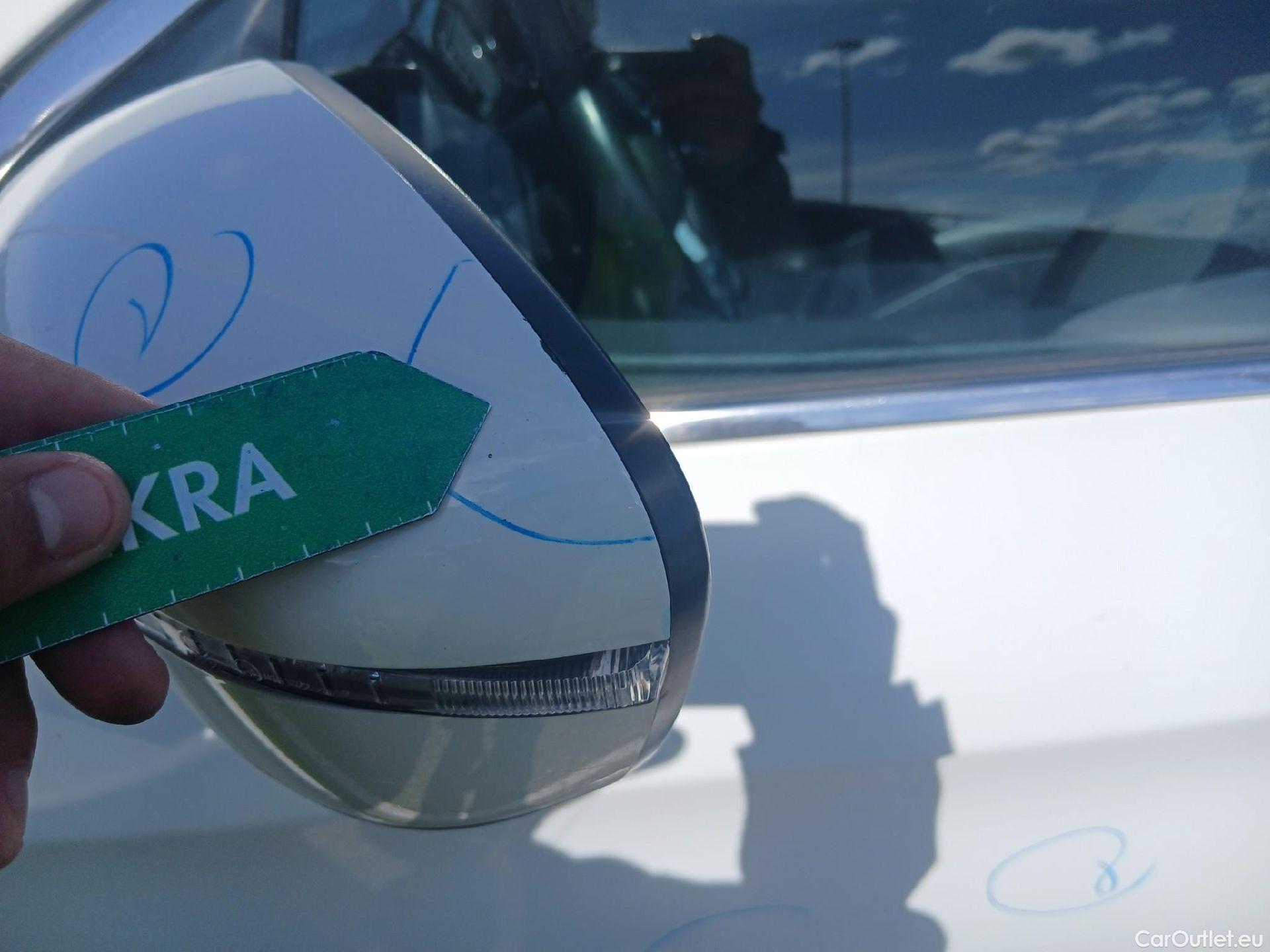  Nissan  Qashqai NISSAN  / 2017 / 5P / todoterreno dCi 85 kW (115 CV) ACENTA #17