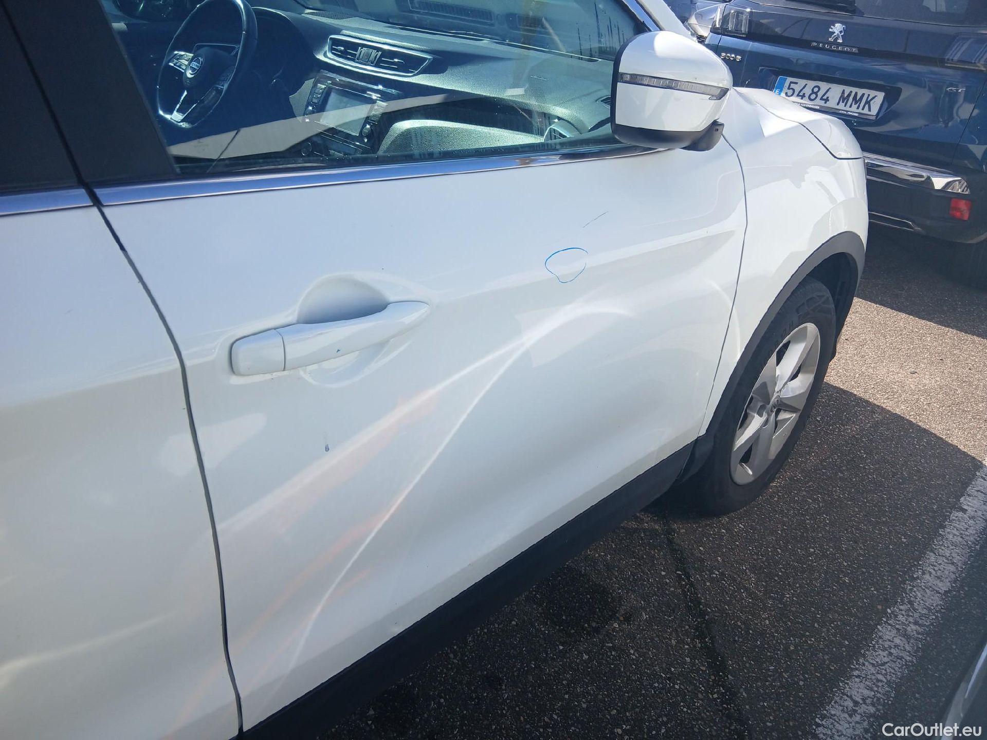  Nissan  Qashqai NISSAN  / 2017 / 5P / todoterreno dCi 85 kW (115 CV) ACENTA #41