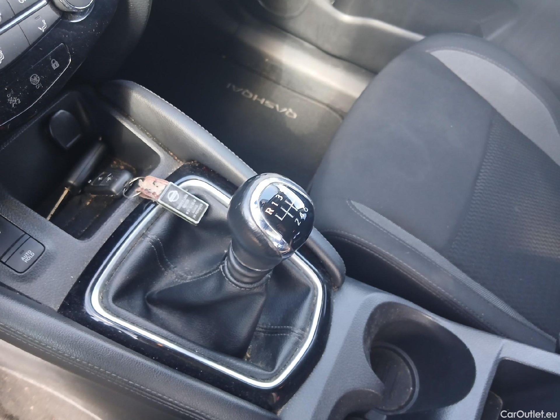  Nissan  Qashqai NISSAN  / 2017 / 5P / todoterreno dCi 85 kW (115 CV) ACENTA #10