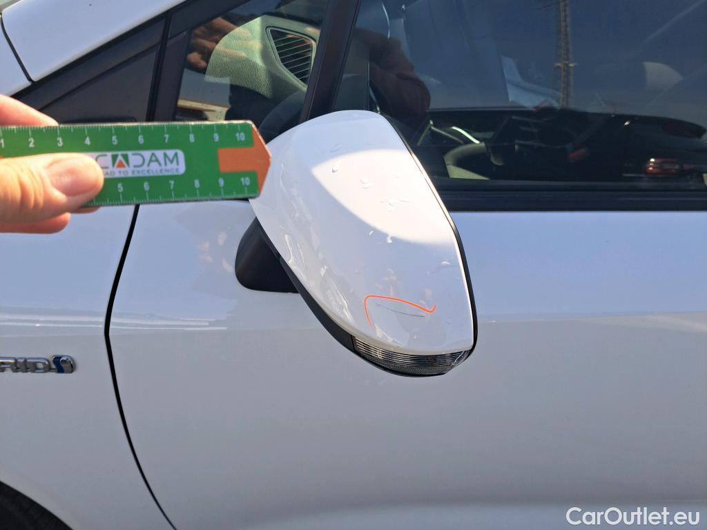  Toyota  Corolla TOYOTA  / 2019 / 5P / familiar 1.8 125H BUSINESS PLUS E-CVT TOU SPORT #31