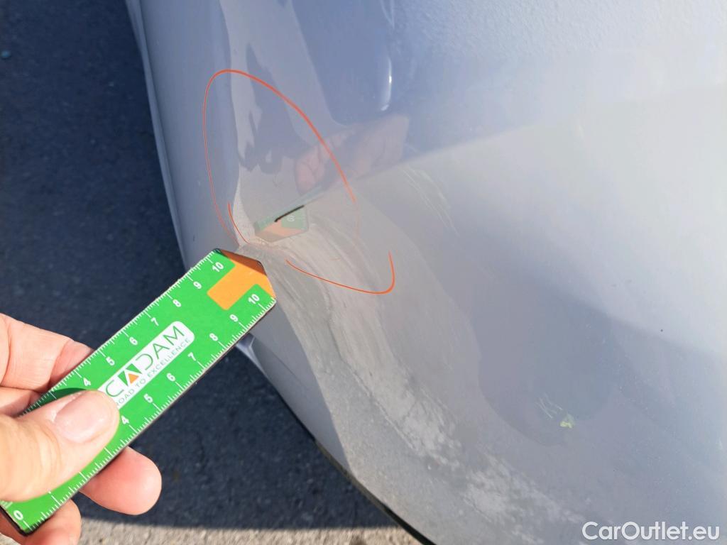  Toyota  Corolla TOYOTA  / 2019 / 5P / familiar 1.8 125H BUSINESS PLUS E-CVT TOU SPORT #17