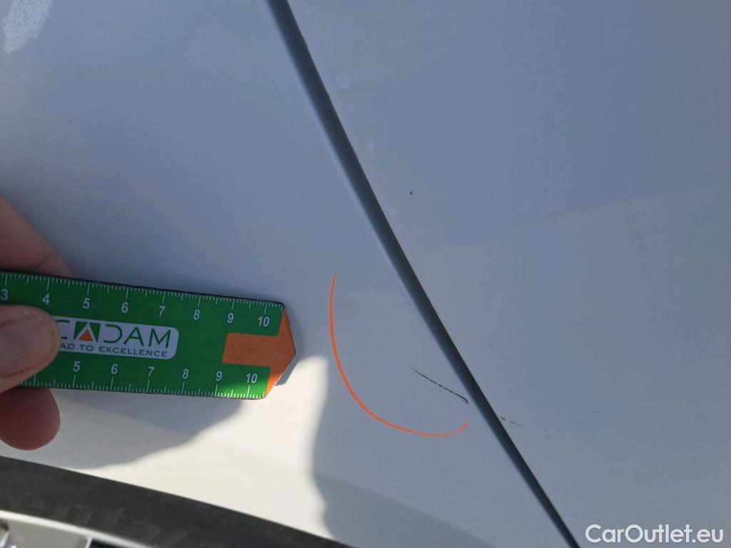  Toyota  Corolla TOYOTA  / 2019 / 5P / familiar 1.8 125H BUSINESS PLUS E-CVT TOU SPORT #9