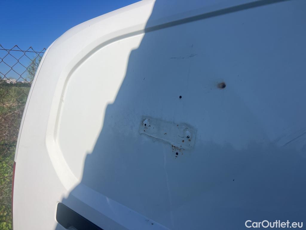  Citroen  Berlingo CITROEN  / 2018 / 4P / furgón derivado de turismo Talla XL BlueHDi 100 CONTROL #6