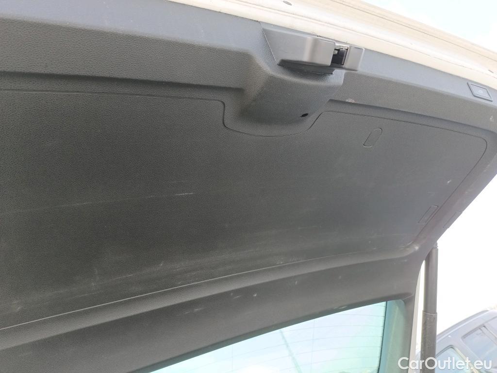  Skoda  Kodiaq SKODA  / 2016 / 5P / todoterreno 2.0 TDI 110KW (150cv) DSG 4x2 Style #18