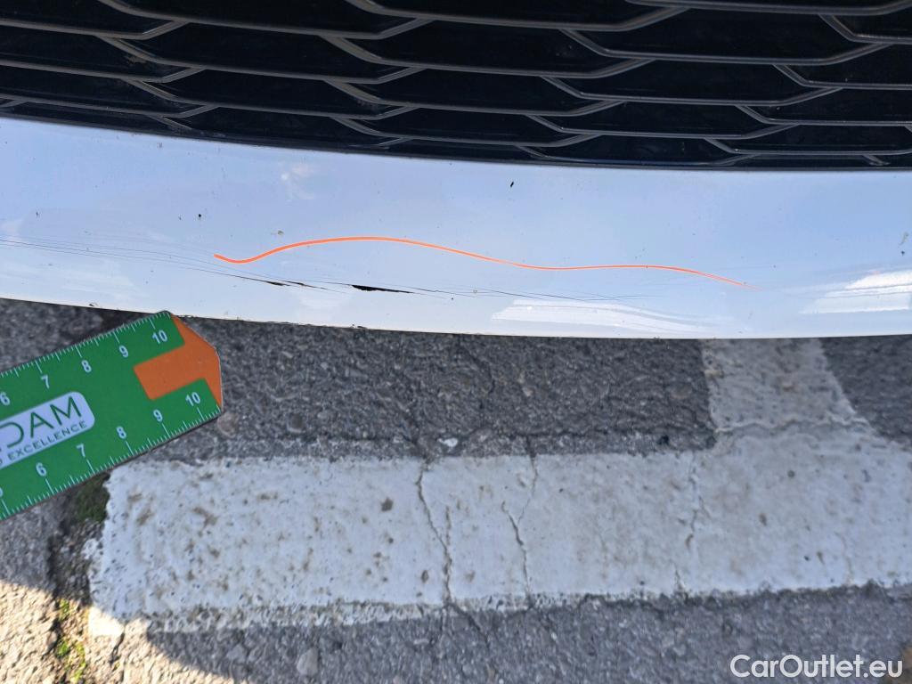  Toyota  Corolla TOYOTA  / 2019 / 5P / familiar 1.8 125H BUSINESS PLUS E-CVT TOU SPORT #21