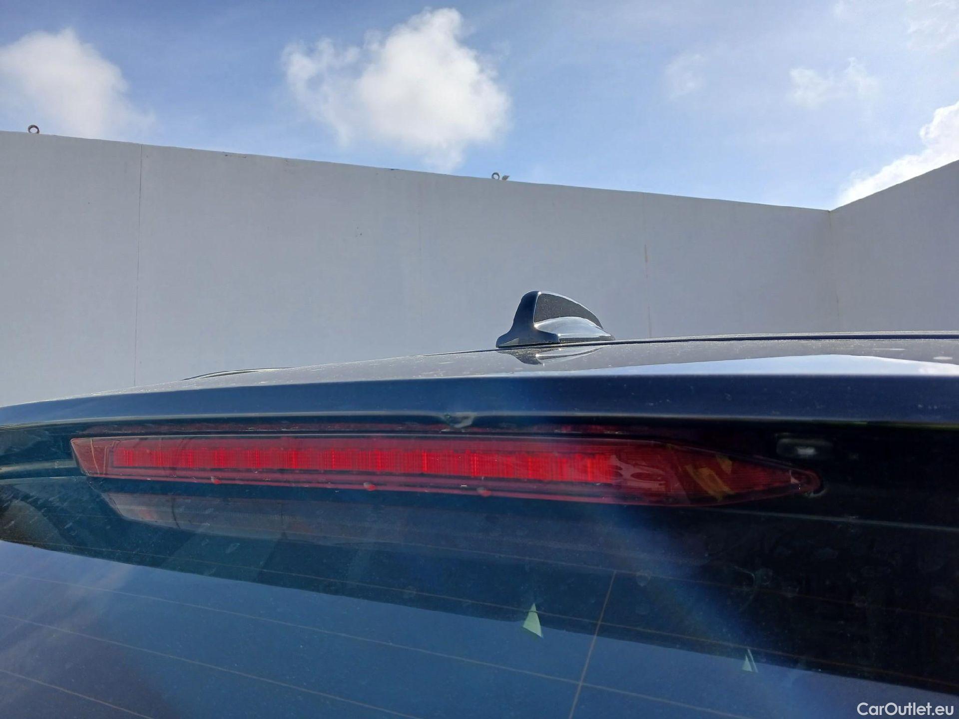  Volvo  XC60 VOLVO  / 2017 / 5P / todoterreno 2.0 B4 D Core Auto #23